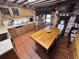 Photo 7- click for photo gallery